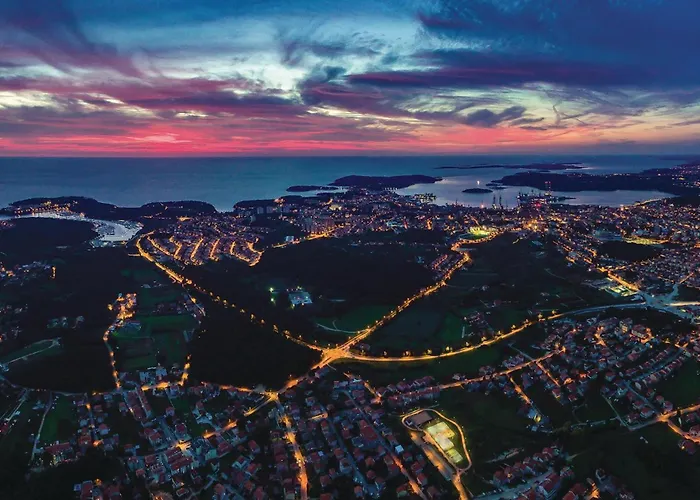 Apartamento Cozy In With Wifi Pula